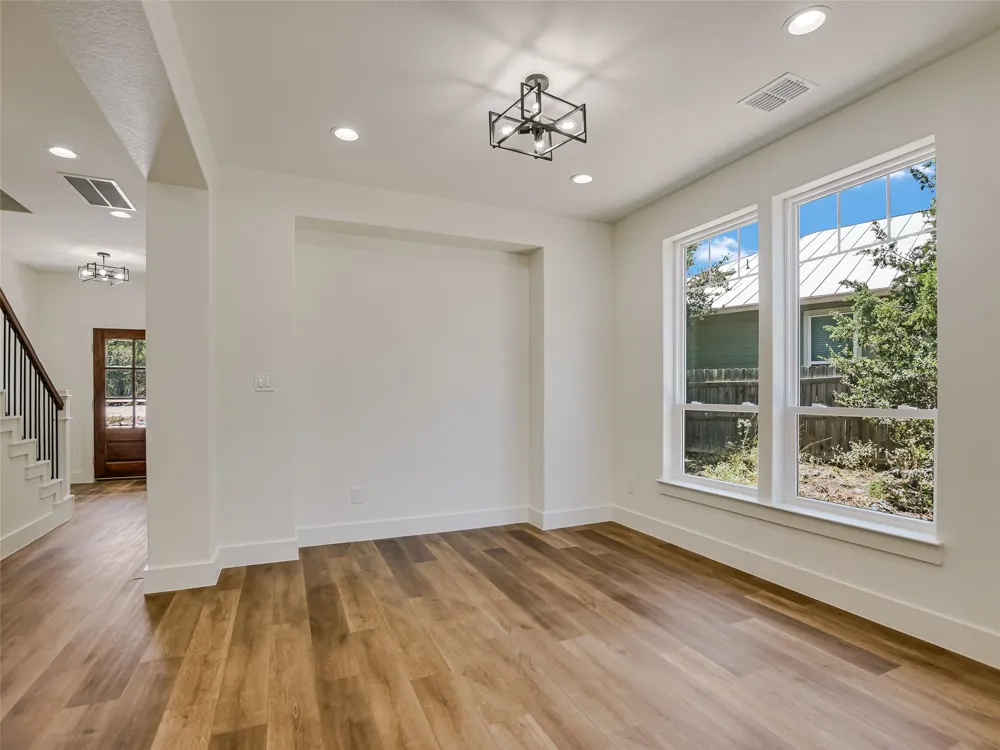 13 Rock Hollow Circle Wimberley, TX 78676