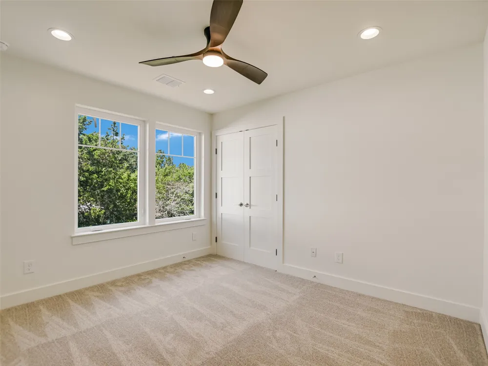 13 Rock Hollow Circle Wimberley, TX 78676