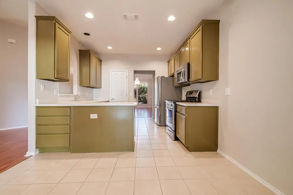 216 Meadow Brook Drive Fredericksburg, TX 78624