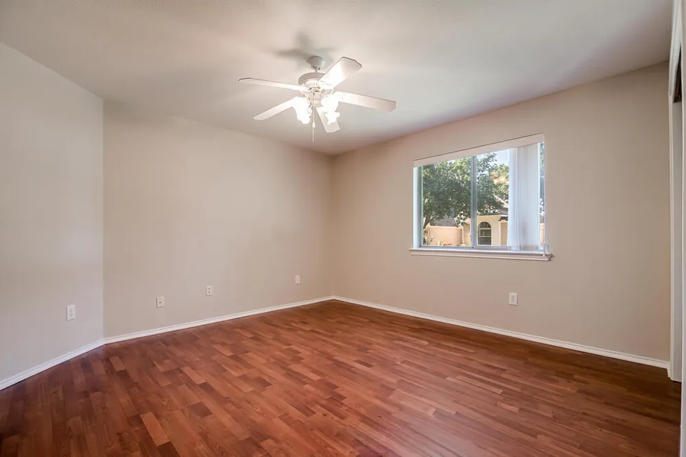 216 Meadow Brook Drive Fredericksburg, TX 78624