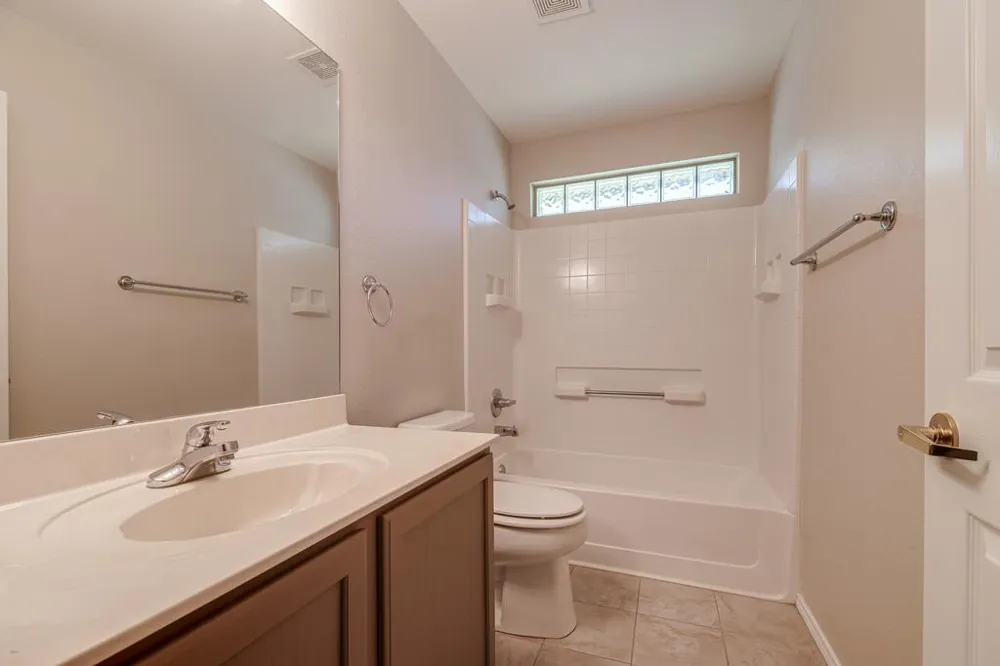 216 Meadow Brook Drive Fredericksburg, TX 78624