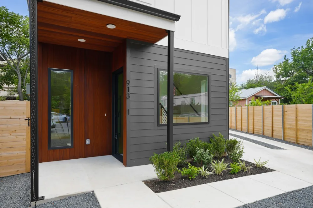 913 Capitol Court #1 Austin, TX 78756