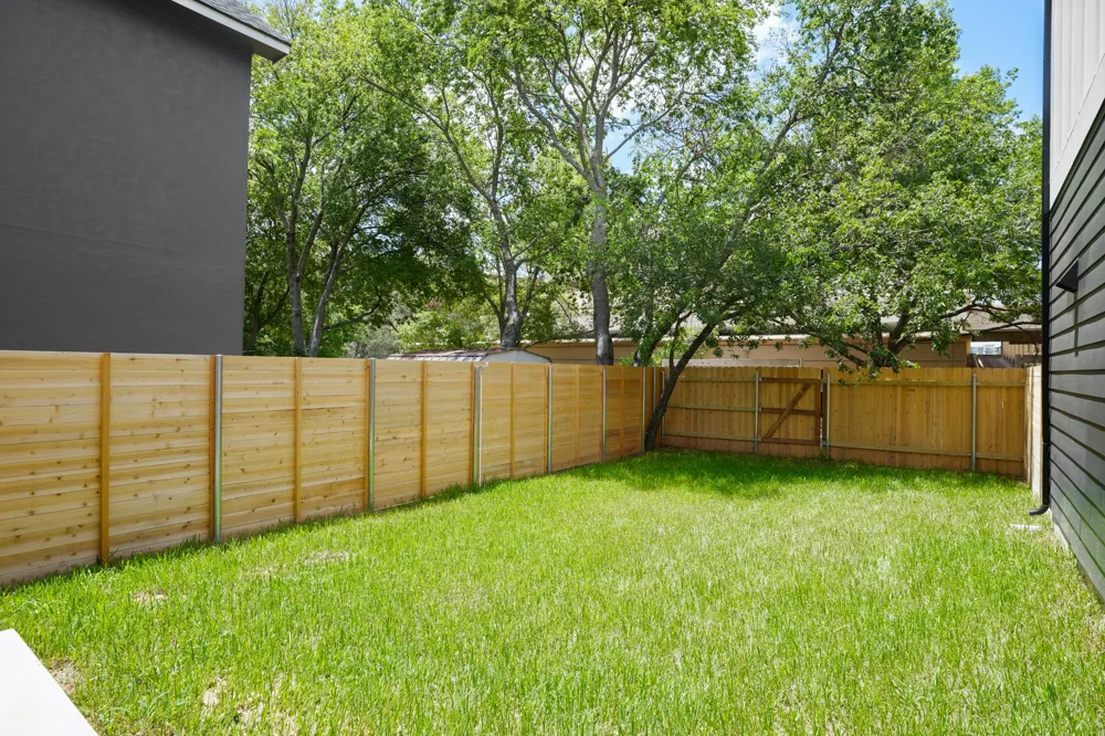 913 Capitol Court #1 Austin, TX 78756