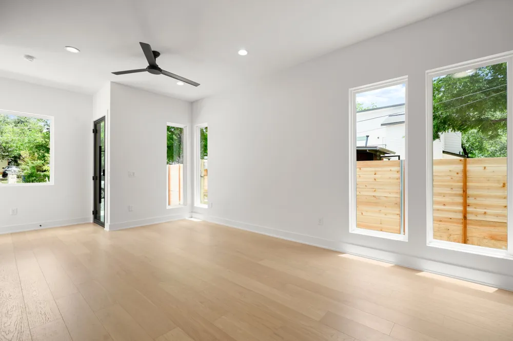 913 Capitol Court #1 Austin, TX 78756