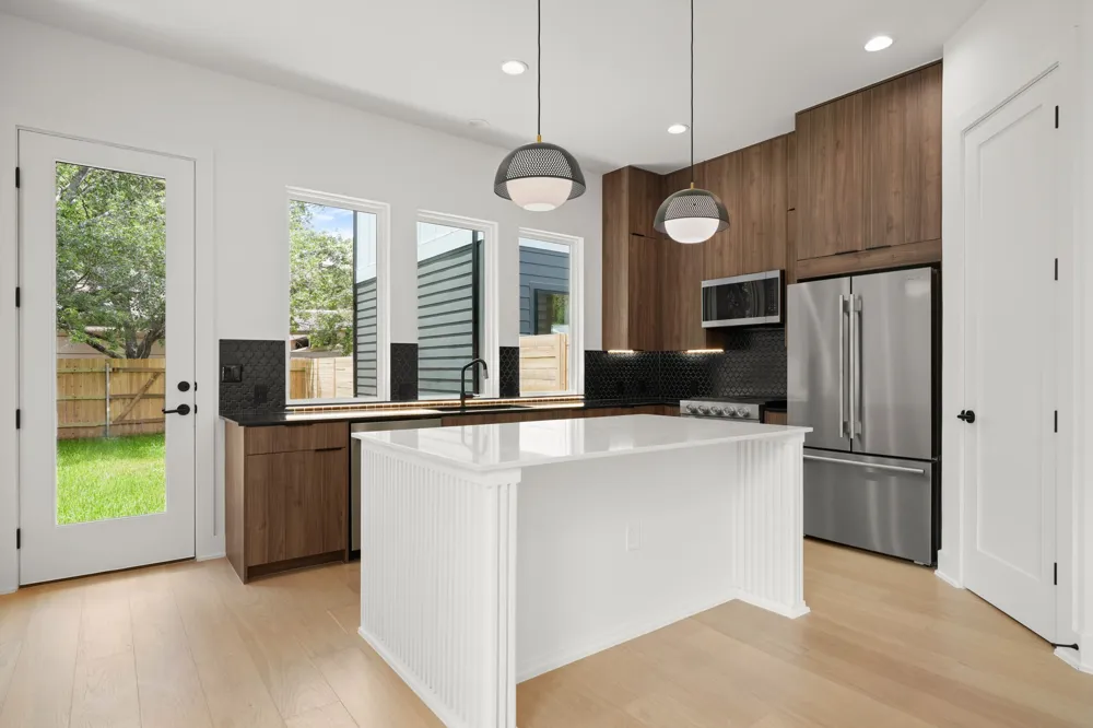 913 Capitol Court #1 Austin, TX 78756