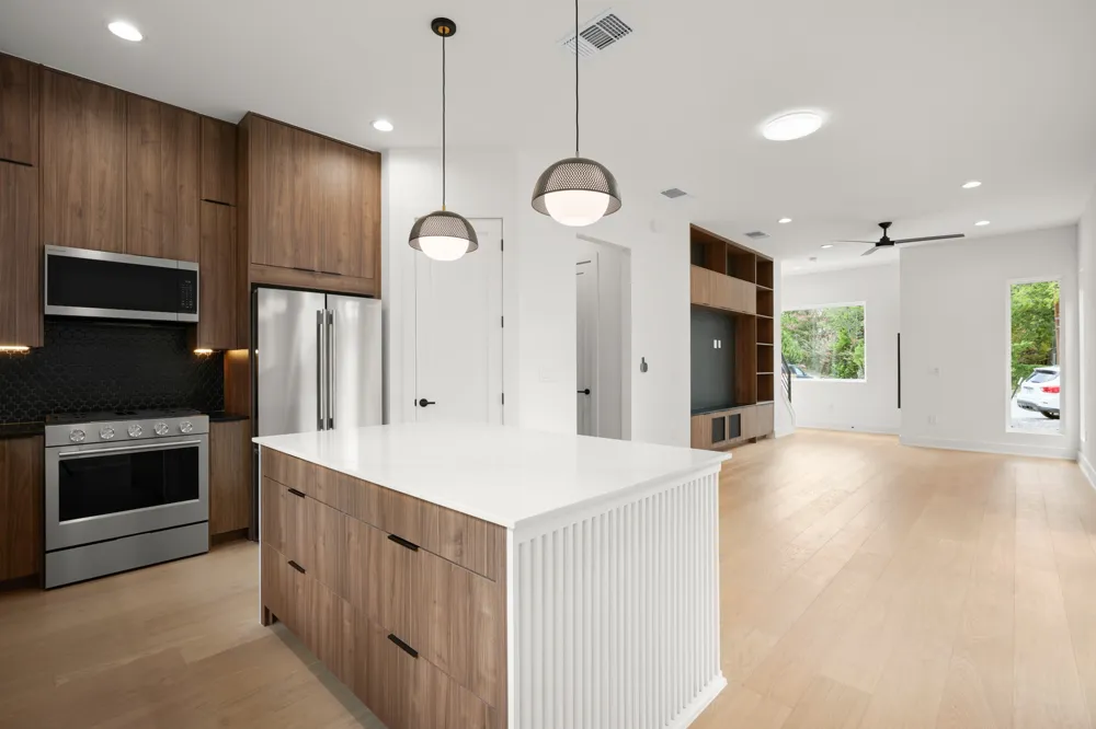 913 Capitol Court #1 Austin, TX 78756