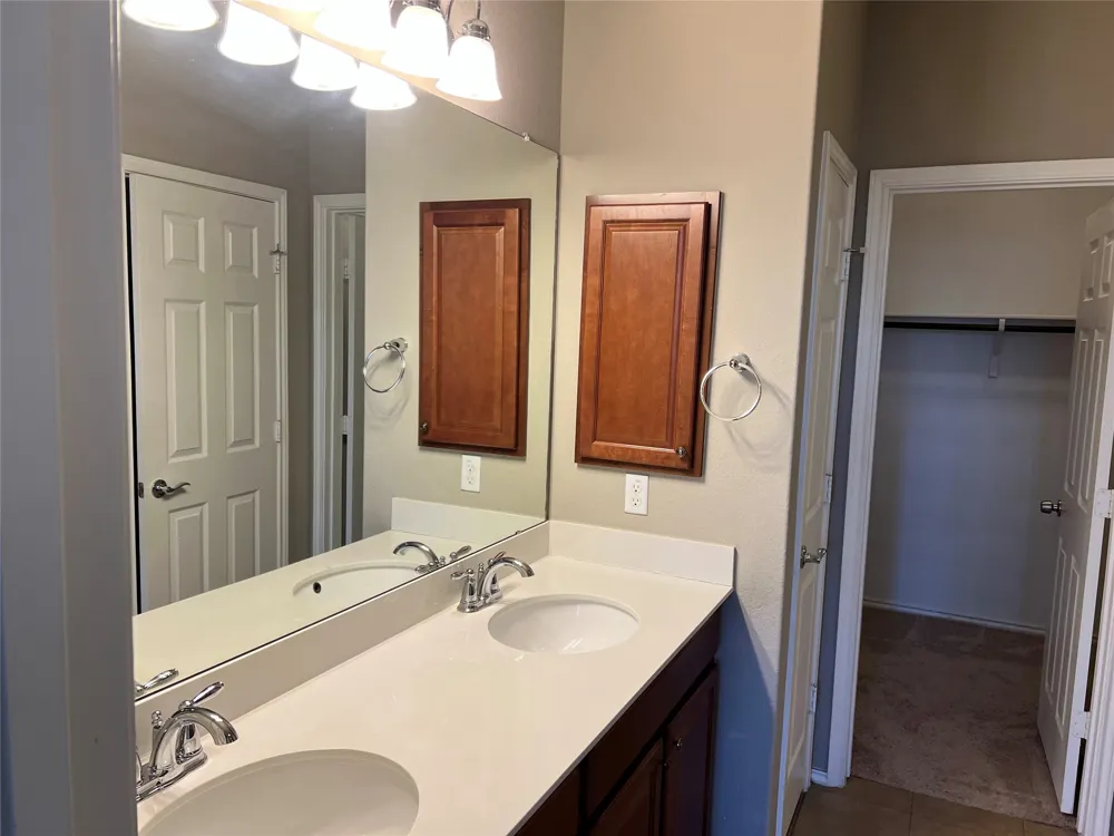 16017 Hawthorne Heights Trail Austin, TX 78728