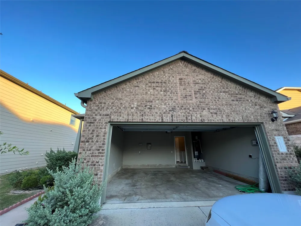 16017 Hawthorne Heights Trail Austin, TX 78728