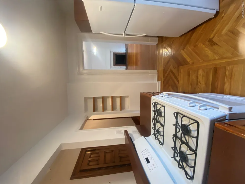 171 S Broadway #3 Nyack, NY 10960