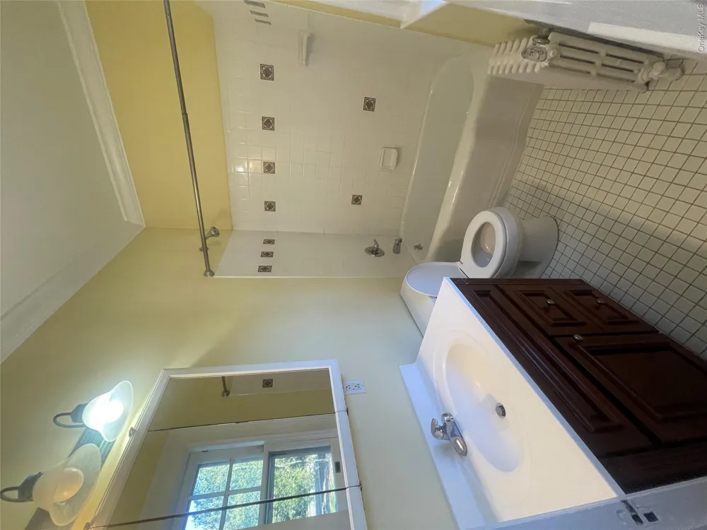 171 S Broadway #3 Nyack, NY 10960