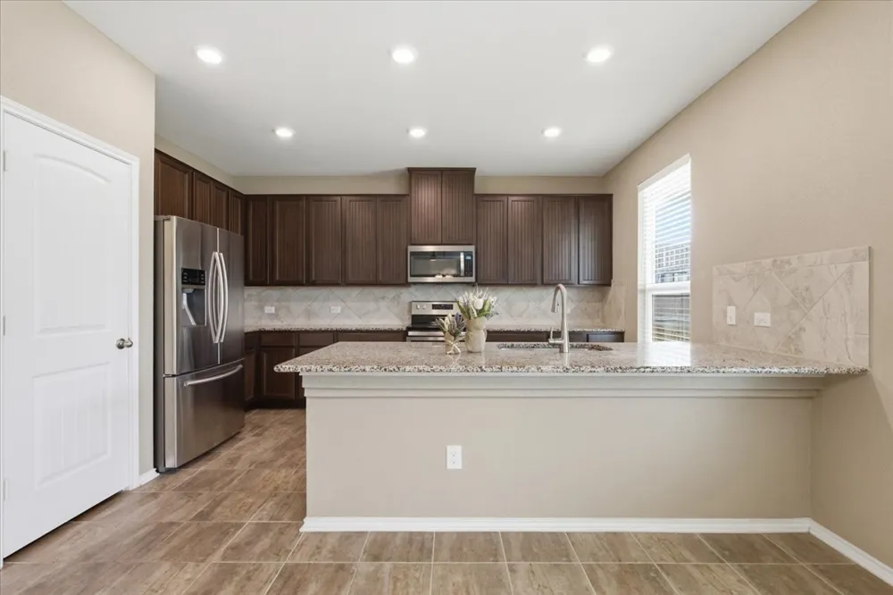1006 Toltec Trail Georgetown, TX 78626