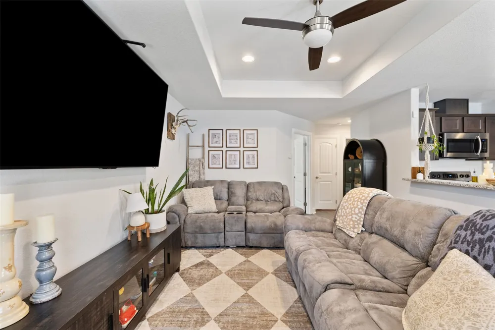 602 S Pierce Street Burnet, TX 78611