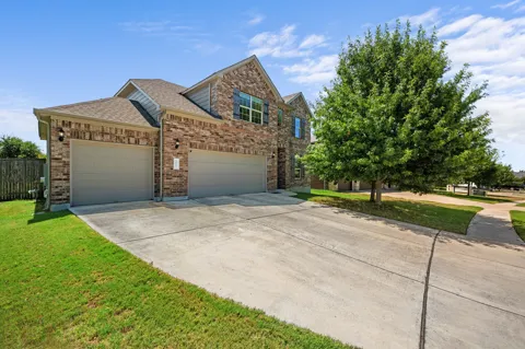 5817 Minerva Cove