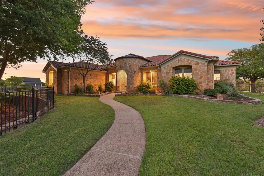 1995 County Road 103 Georgetown, TX 78626