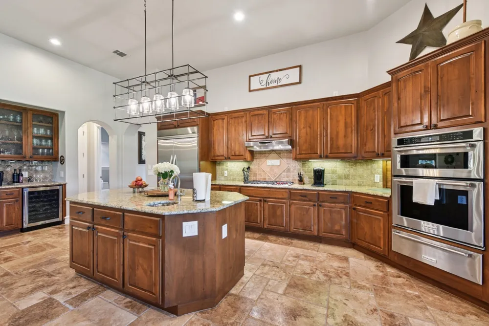 1995 County Road 103 Georgetown, TX 78626