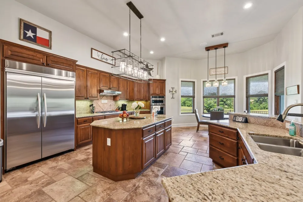 1995 County Road 103 Georgetown, TX 78626