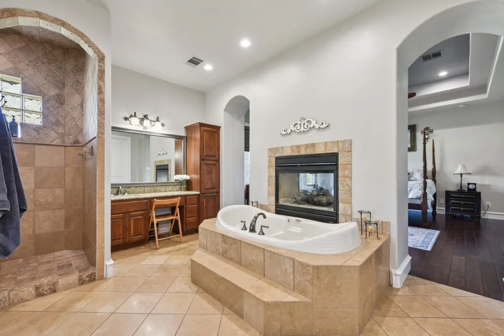 1995 County Road 103 Georgetown, TX 78626