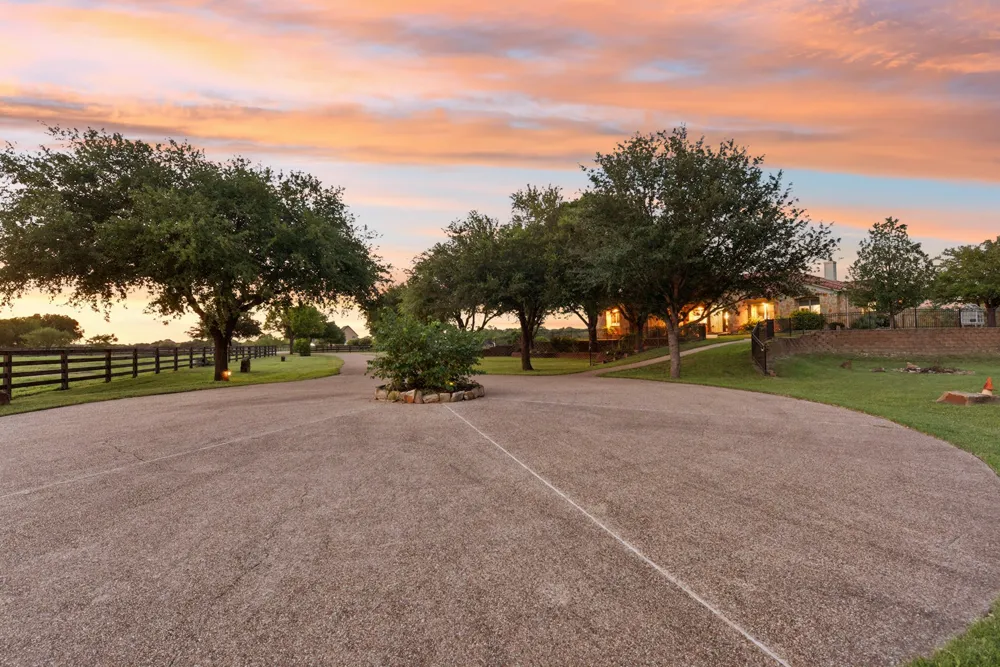 1995 County Road 103 Georgetown, TX 78626