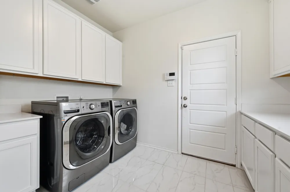 200 Auburn Street Kyle, TX 78640
