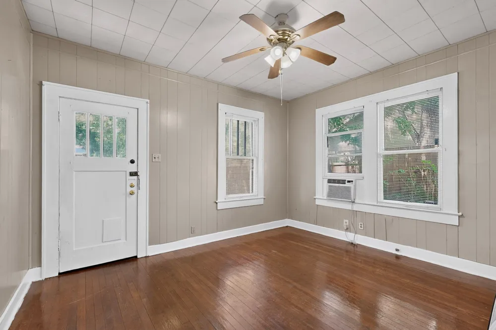4211 Avenue B Austin, TX 78751