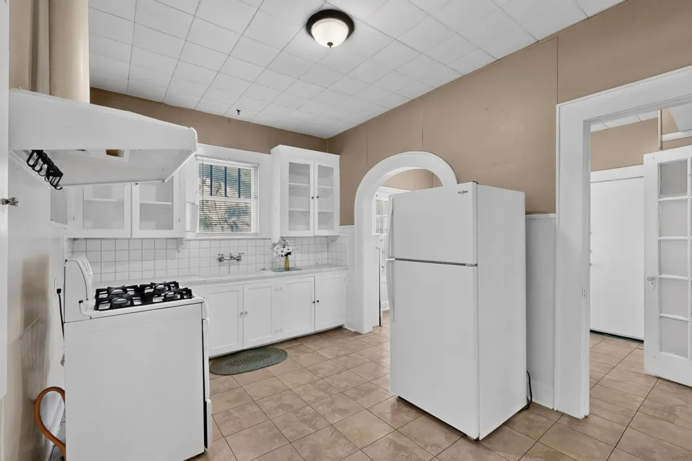 4211 Avenue B Austin, TX 78751