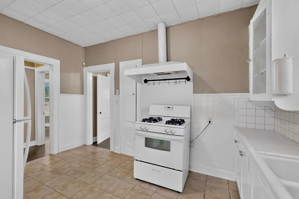 4211 Avenue B Austin, TX 78751
