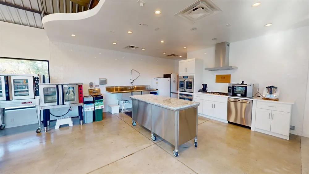 1152 Webberville Road Austin, TX 78721