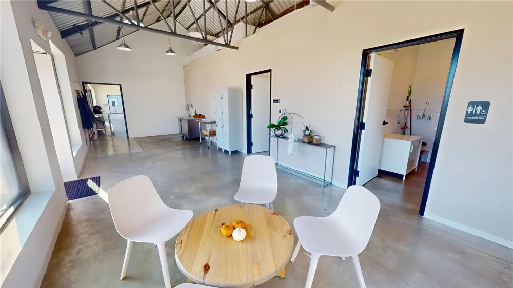 1152 Webberville Road Austin, TX 78721