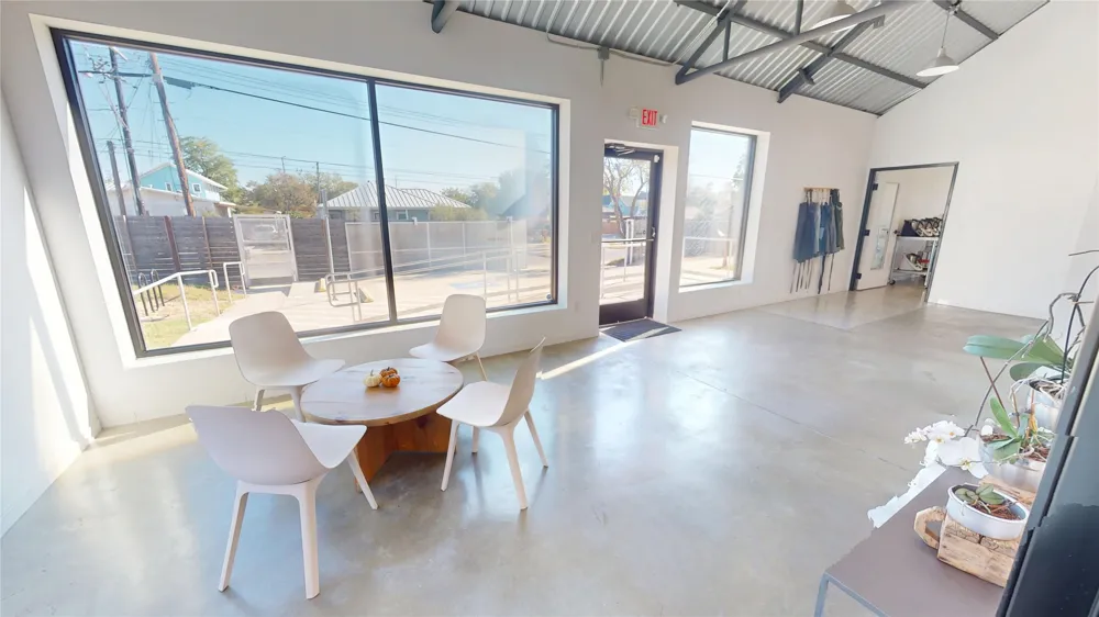 1152 Webberville Road Austin, TX 78721