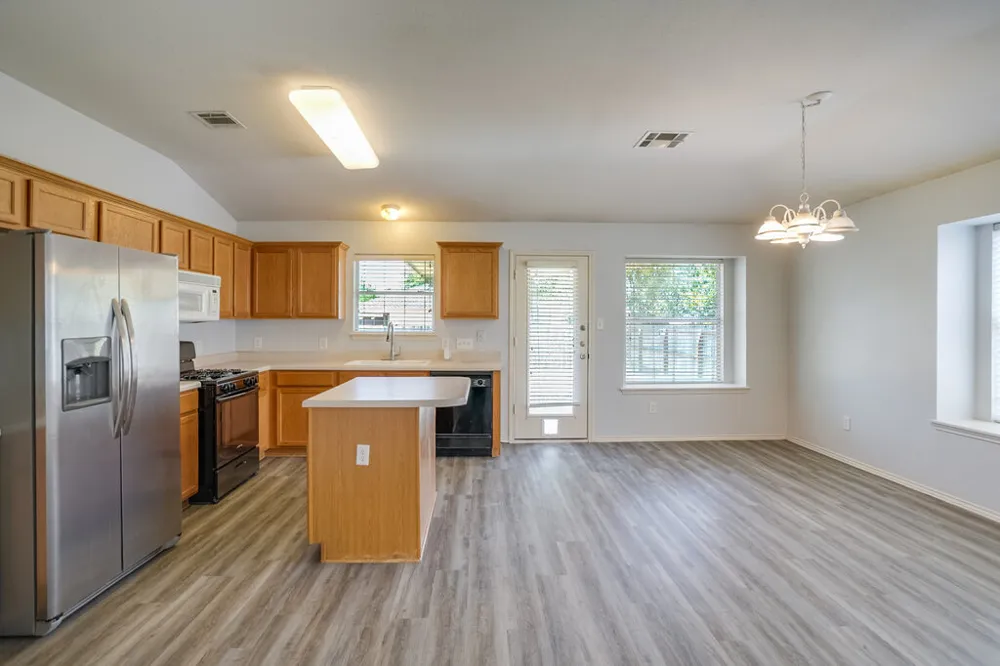 3310 Zinfandel Lane Leander, TX 78641