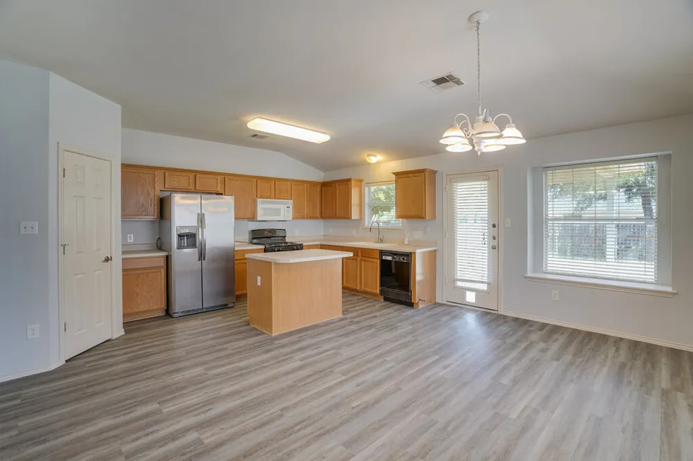 3310 Zinfandel Lane Leander, TX 78641