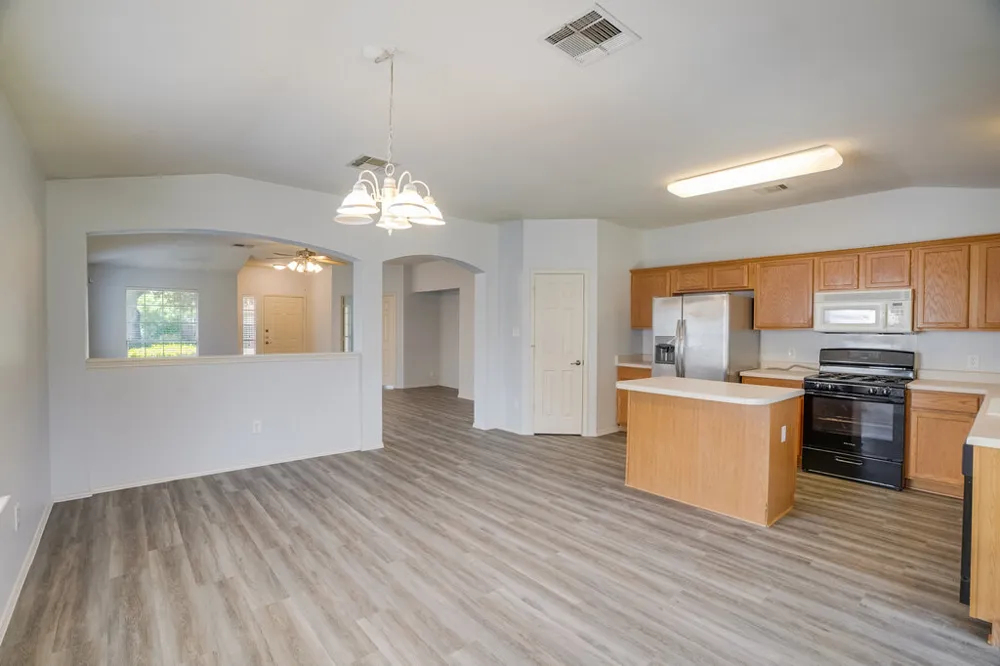 3310 Zinfandel Lane Leander, TX 78641