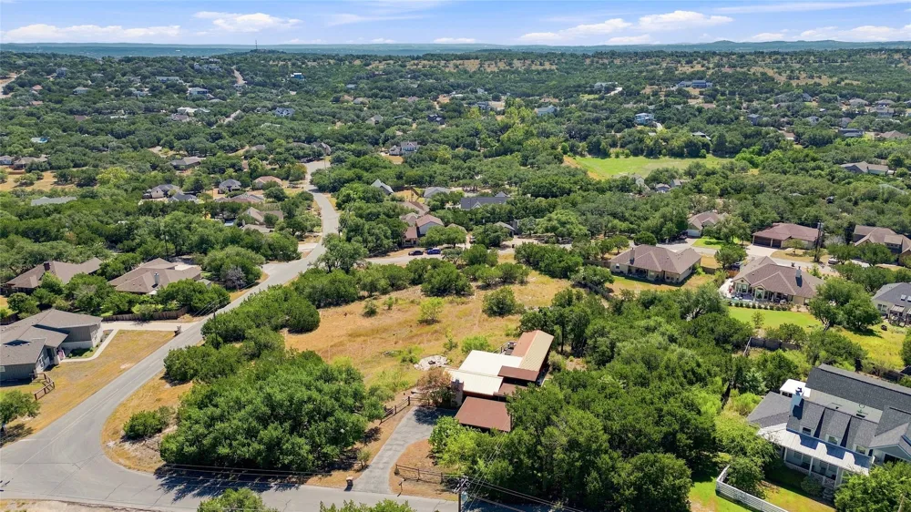 22121 Oban Drive Spicewood, TX 78669