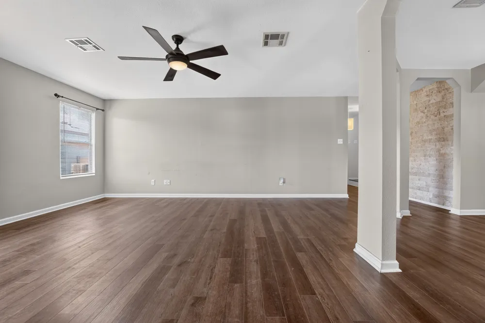 125 Jade Lake Cove Kyle, TX 78640