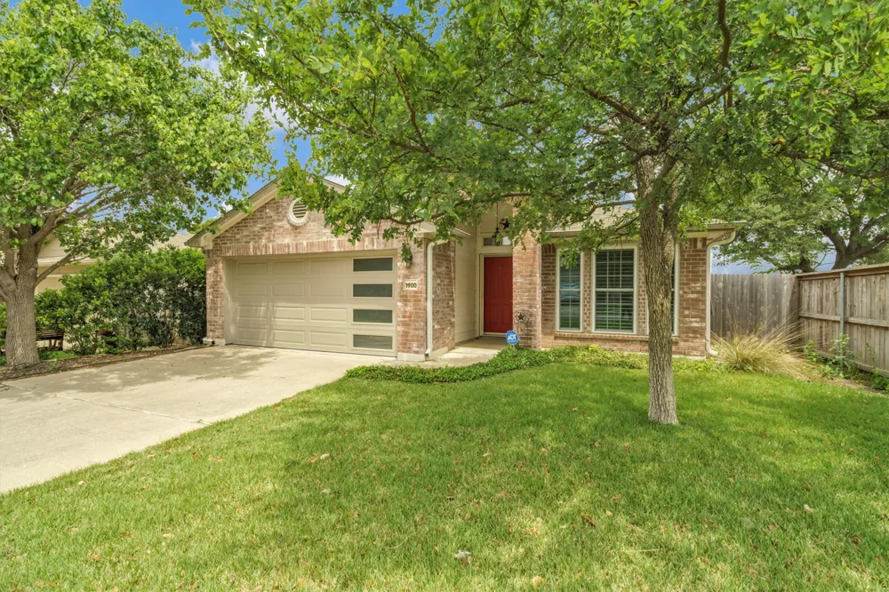 1900 Avante Drive Cedar Park, TX 78613
