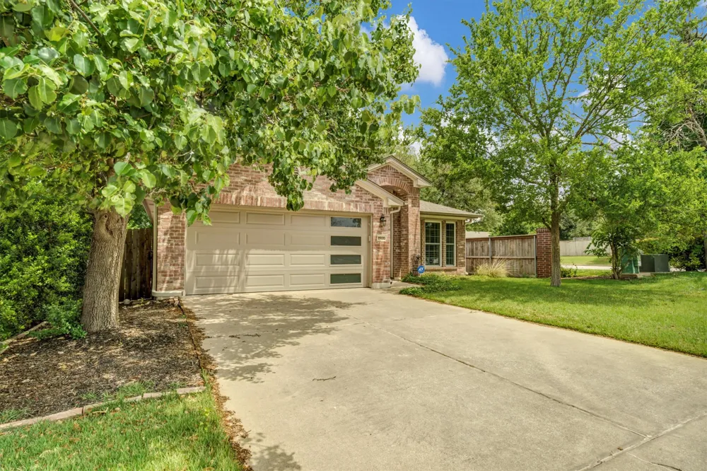 1900 Avante Drive Cedar Park, TX 78613