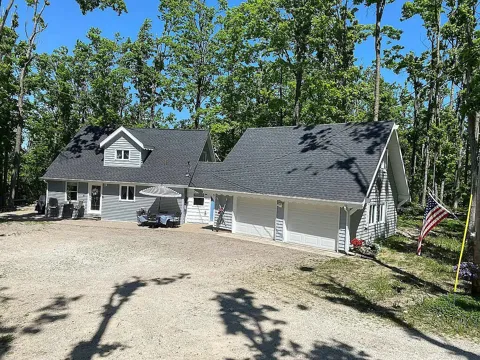 626 Sunshine Lane