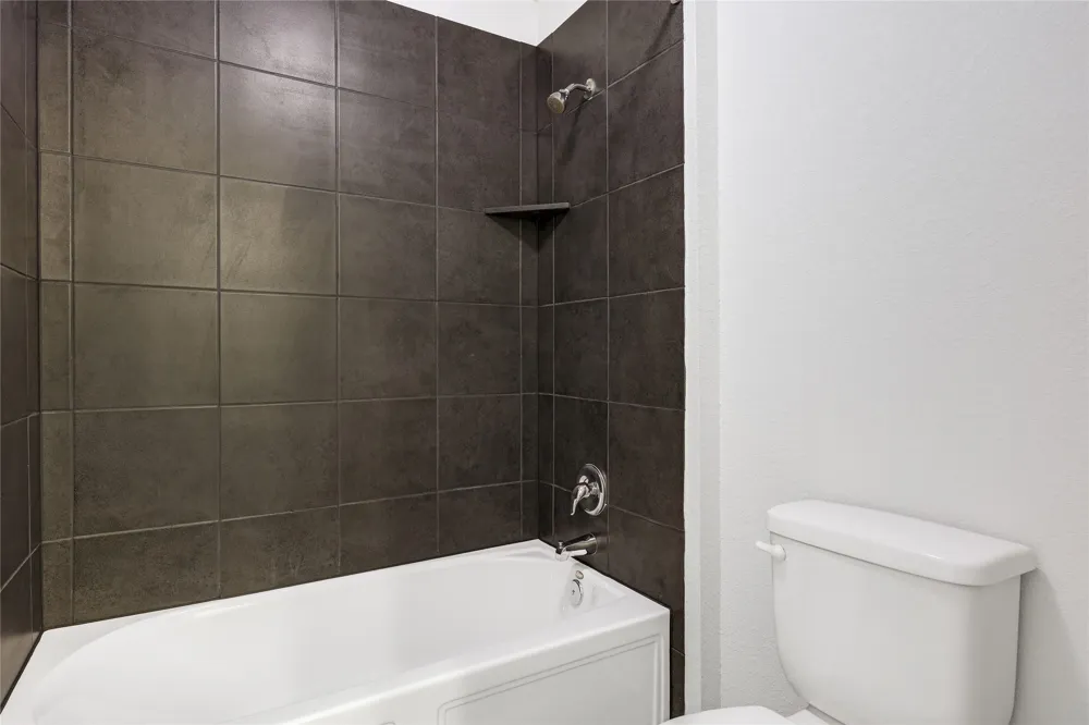 825 Fortrose Terrace Pflugerville, TX 78660