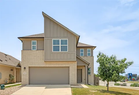 825 Fortrose Terrace