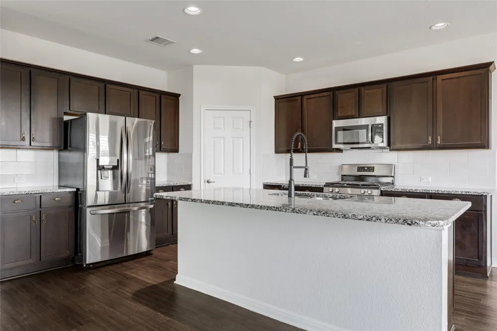 825 Fortrose Terrace Pflugerville, TX 78660