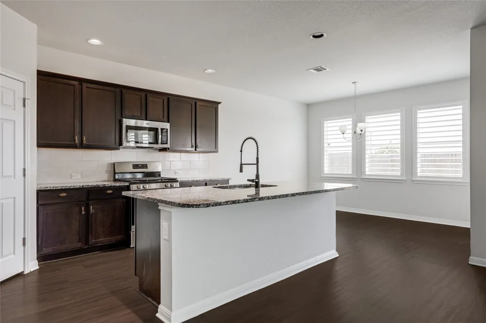 825 Fortrose Terrace Pflugerville, TX 78660