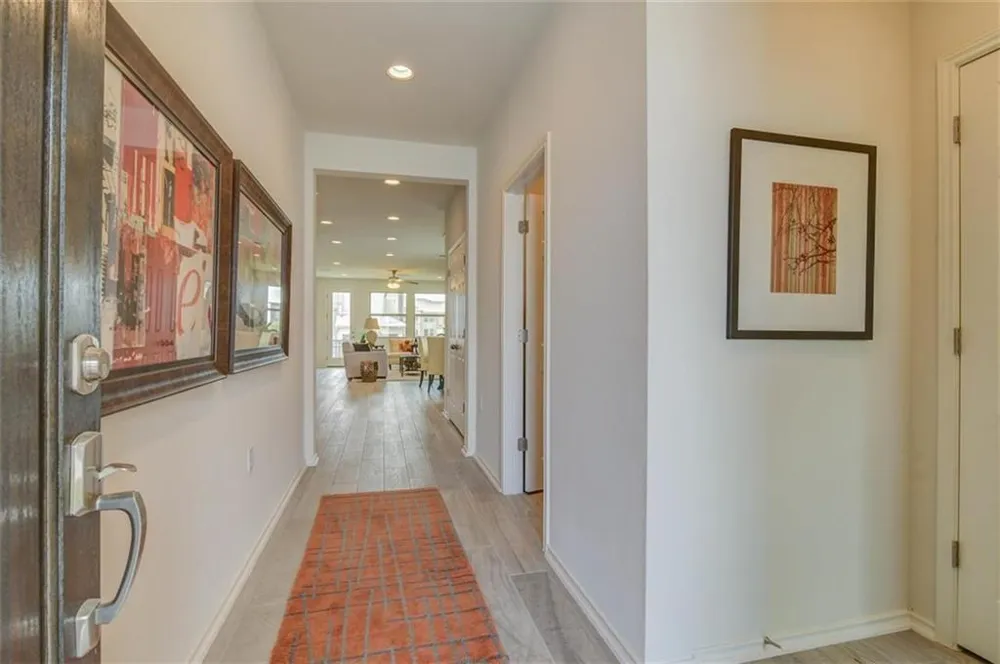 1915 Crimson Rosella Trail Austin, TX 78728