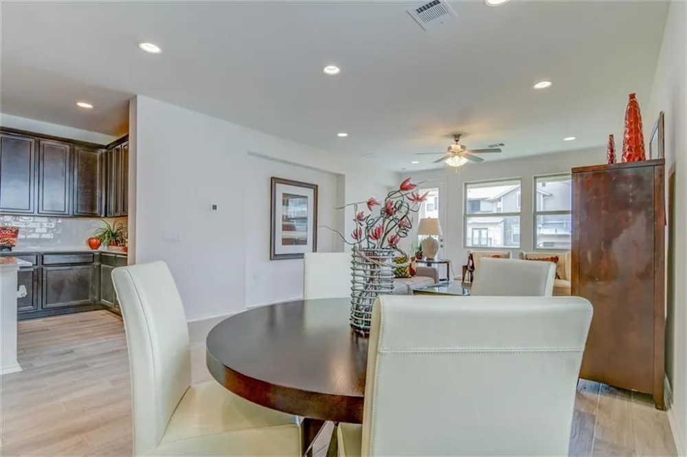 1915 Crimson Rosella Trail Austin, TX 78728