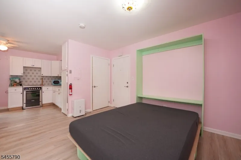 15 Forest St #11 Unit 11 Montclair, NJ 07042