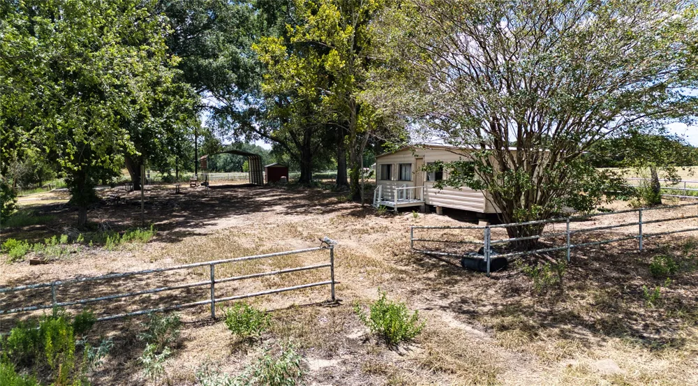 5510 Old McMahan Tract A Road Lockhart, TX 78644
