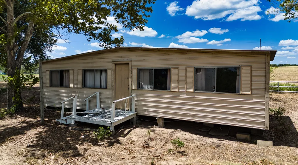 5510 Old McMahan Tract A Road Lockhart, TX 78644