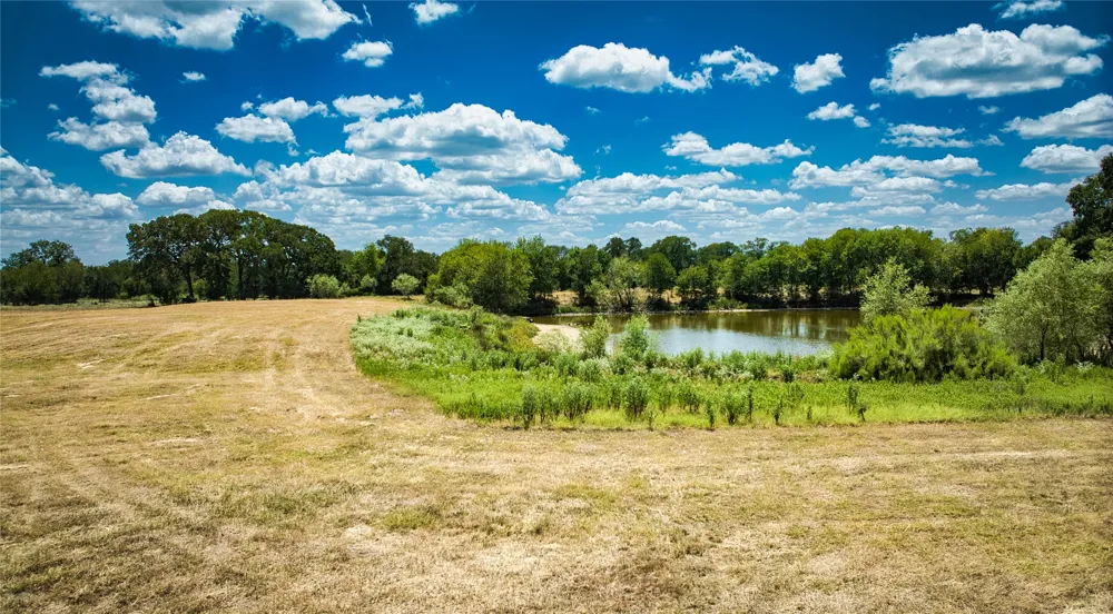 5510 Old McMahan Tract A Road Lockhart, TX 78644