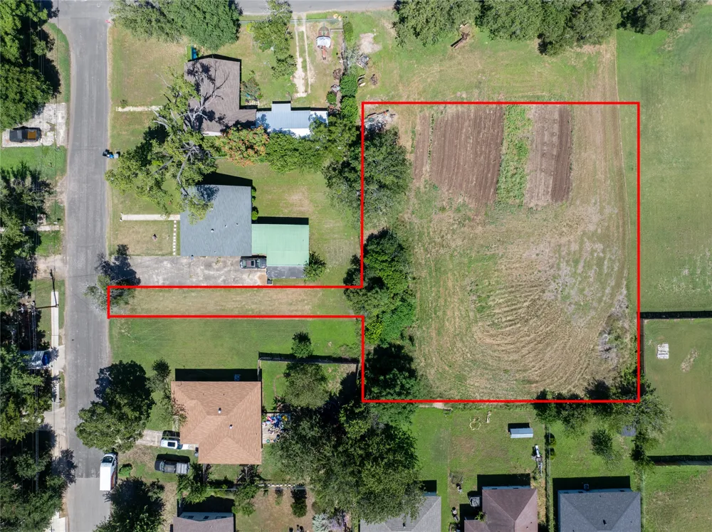 761 Mitchell Avenue Seguin, TX 78155