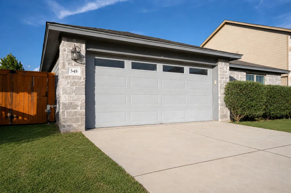 345 Horsemint Way San Marcos, TX 78666