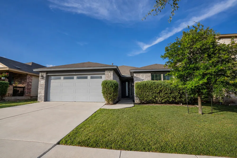 345 Horsemint Way San Marcos, TX 78666
